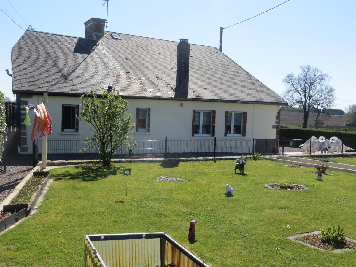 maison en Vente à Champ-du-Boult (14380)