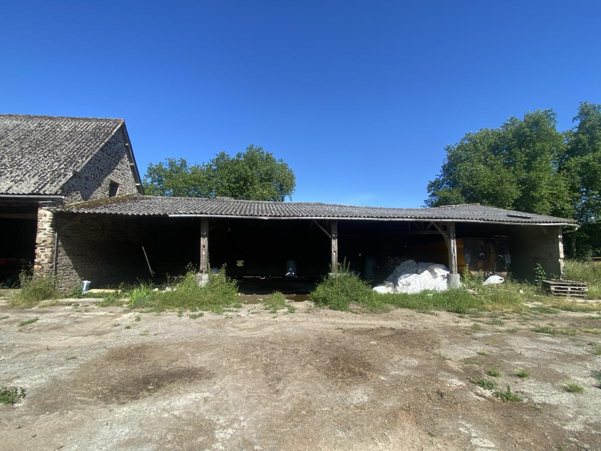 maison en Vente à Saint-Martin-de-Tallevende (14500)