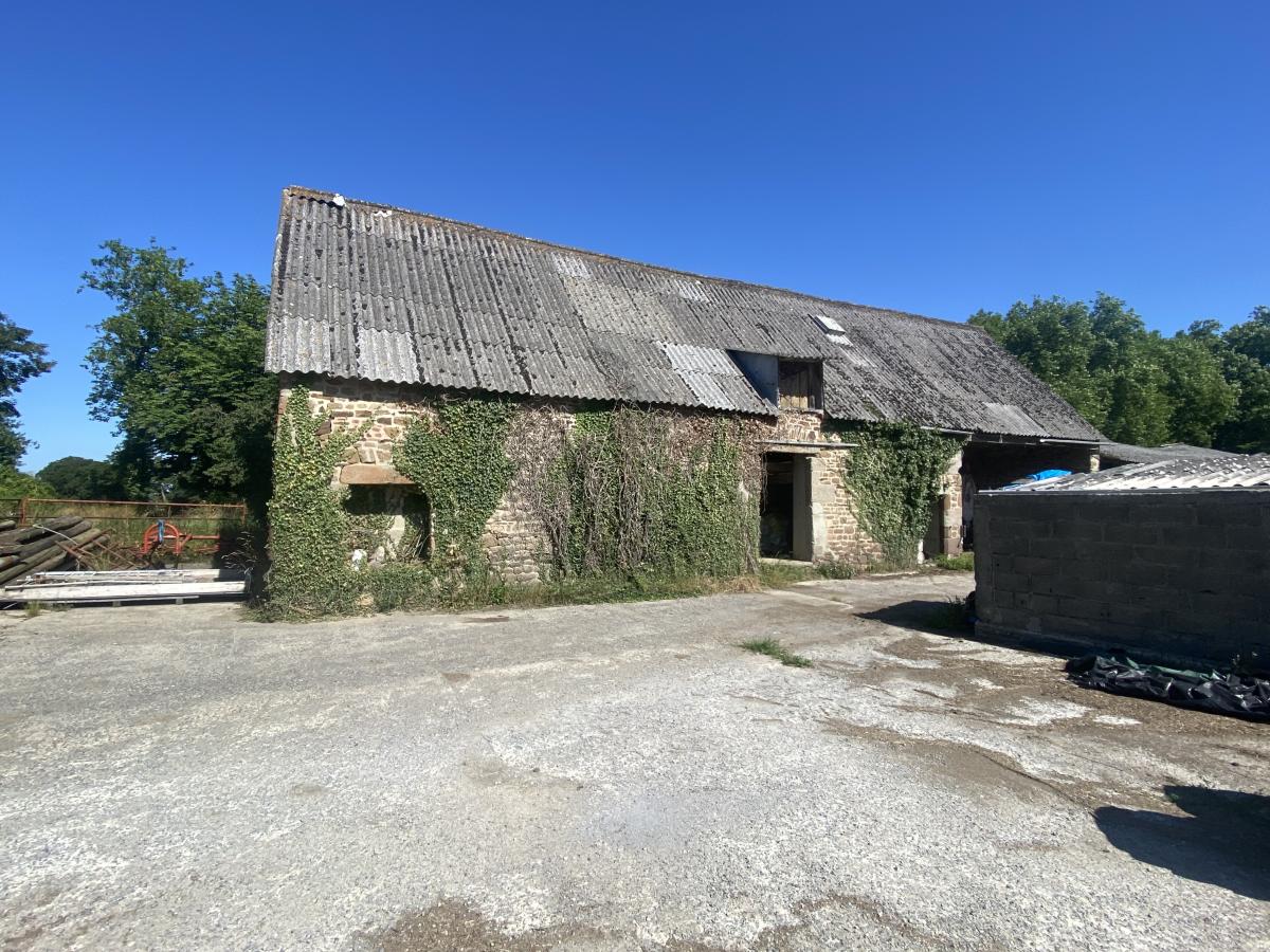 maison en Vente à Saint-Martin-de-Tallevende (14500)