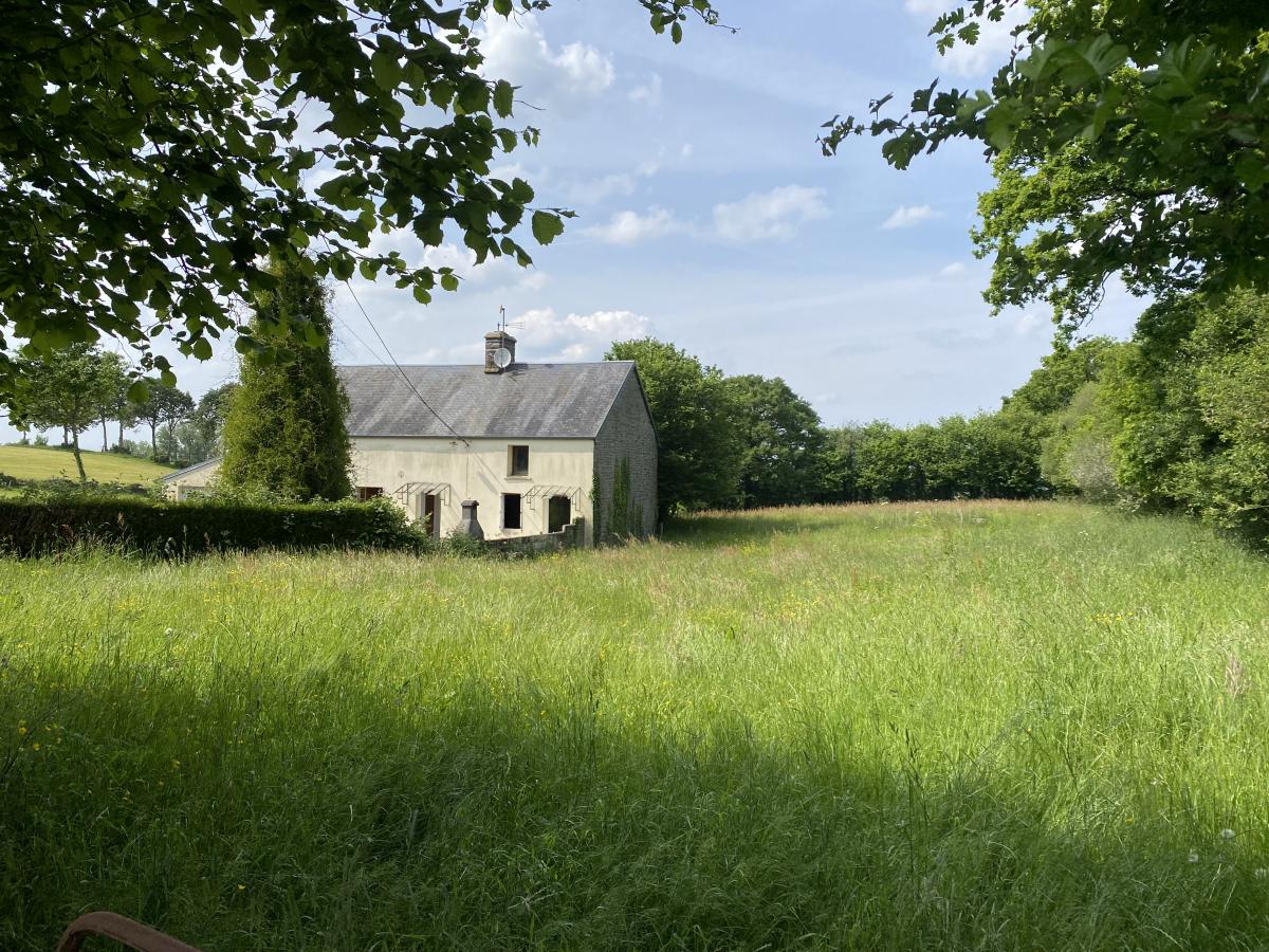 maison en Vente à Coulouvray-Boisbenâtre (50670)