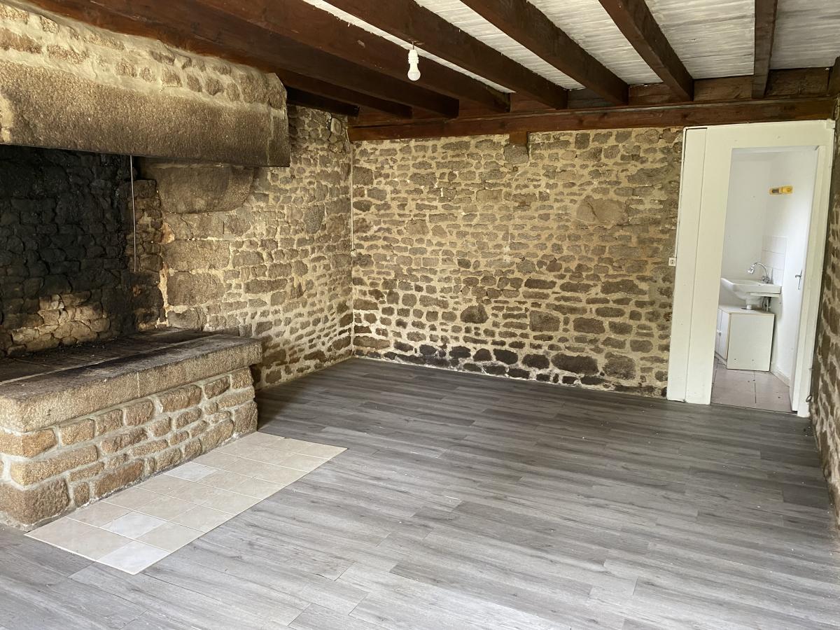 maison en Vente à Coulouvray-Boisbenâtre (50670)