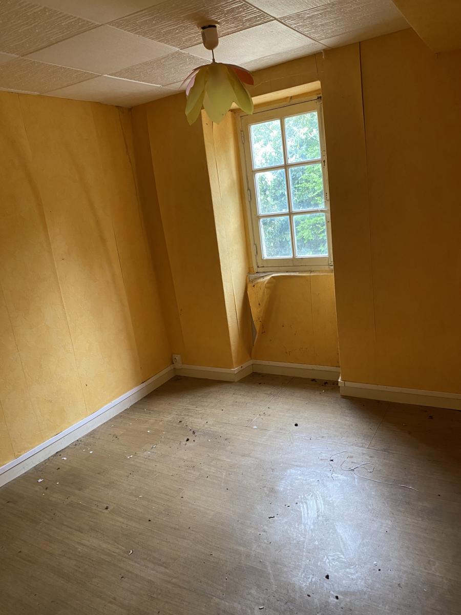 maison en Vente à Saint-Martin-de-Tallevende (14500)