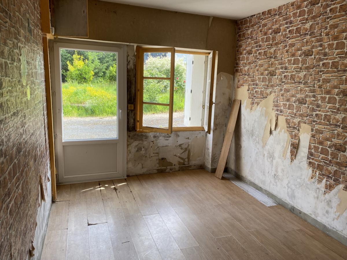 maison en Vente à Coulouvray-Boisbenâtre (50670)