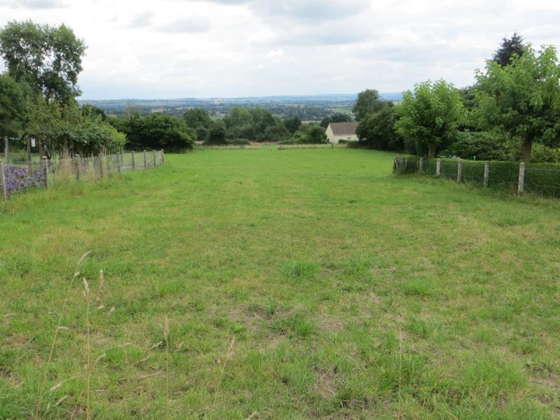 terrain en Vente à Le Bény-Bocage (14350)