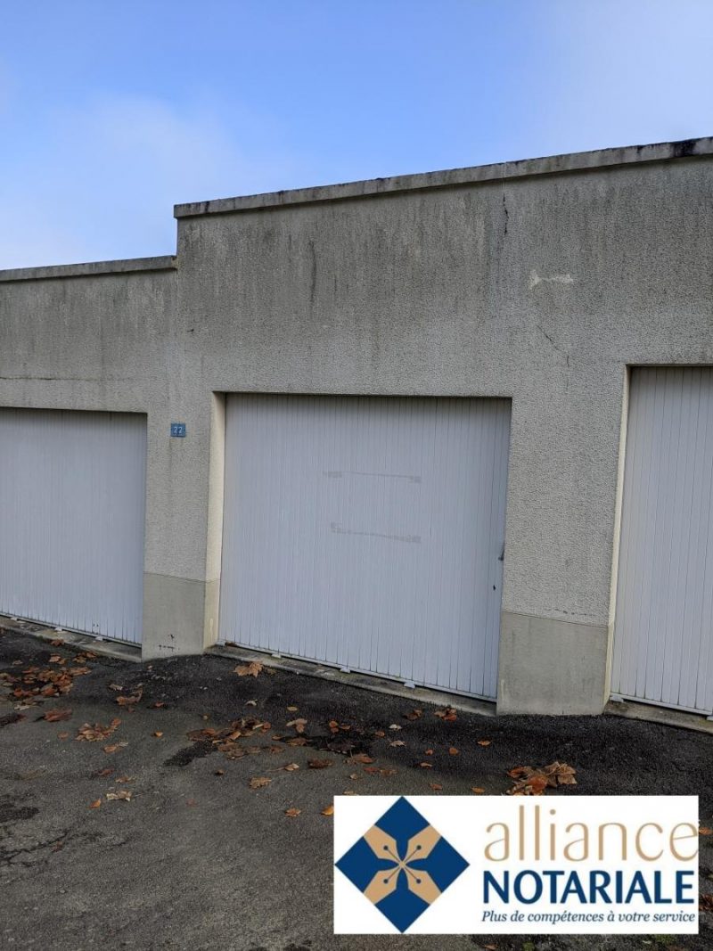garage en Location à Vire (14500)