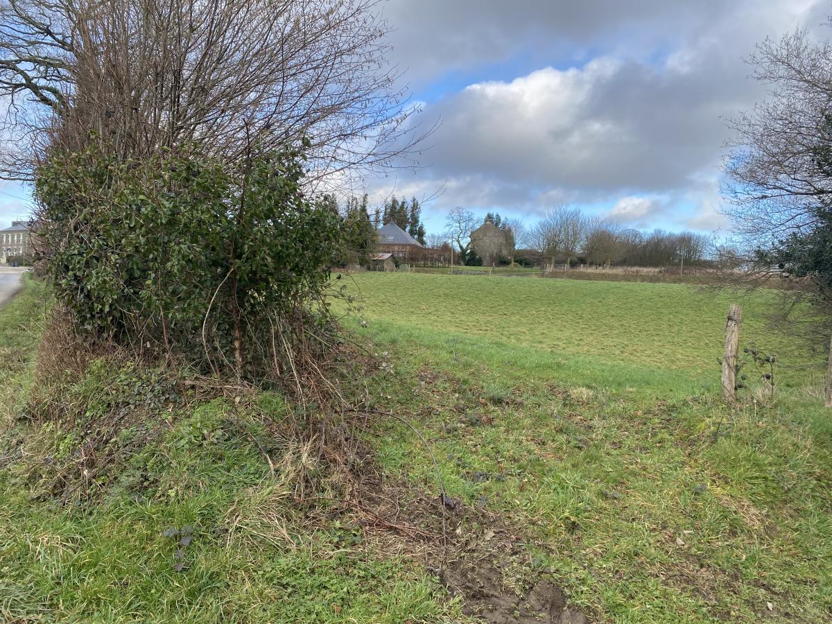 terrain en Vente à La Ferrière-Harang (14350)