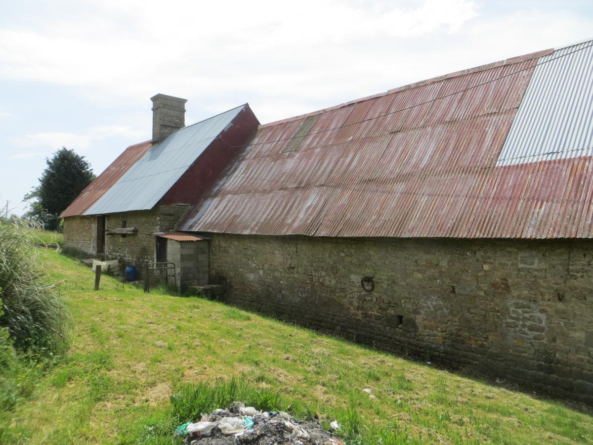 maison en Vente à Vengeons (50150)