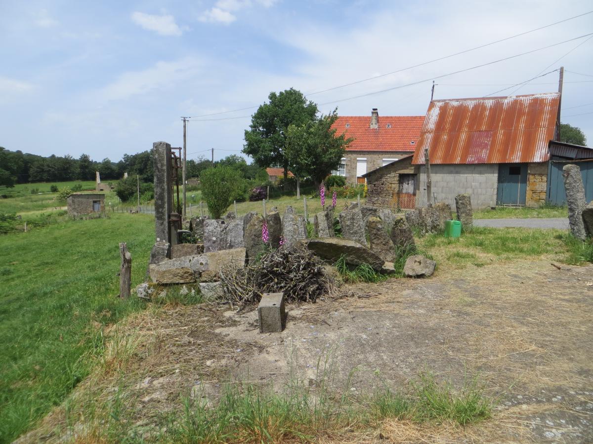 maison en Vente à Vengeons (50150)