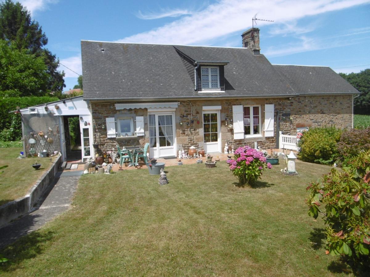 maison en Vente à Roullours (14500)