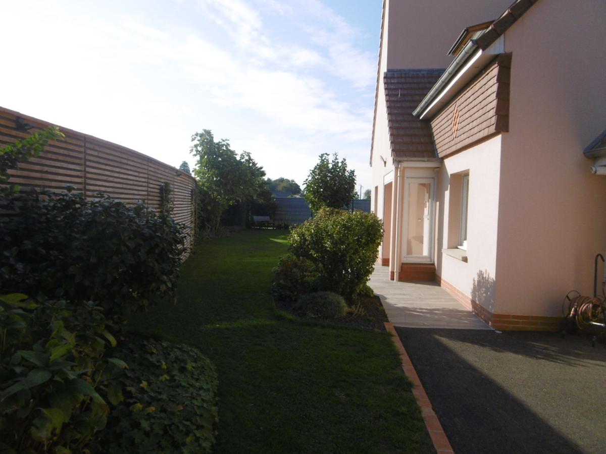 maison en Vente à Saint-Germain-de-Tallevende-la-Lande-Vaumont (14500)